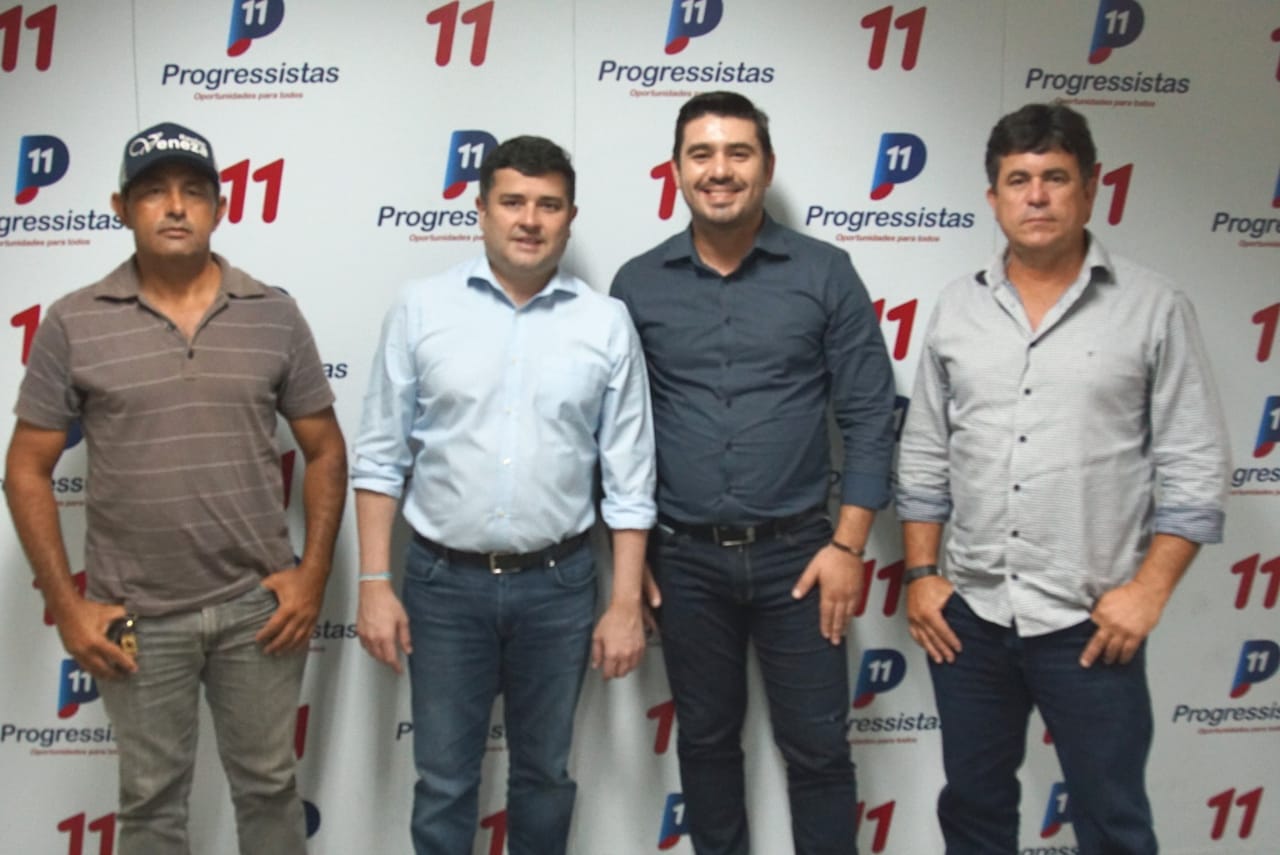 Vereador de Iati firma parceria com o deputado federal Eduardo da Fonte