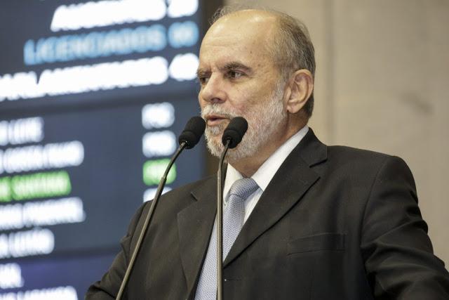 “Gravatá está precisando de fato de um prefeito”, afirma Waldermar Borges ao avaliar administração de Joaquim Neto