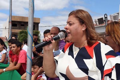 Prefeita de Itaíba, Regina, pede desfiliação do PTB
