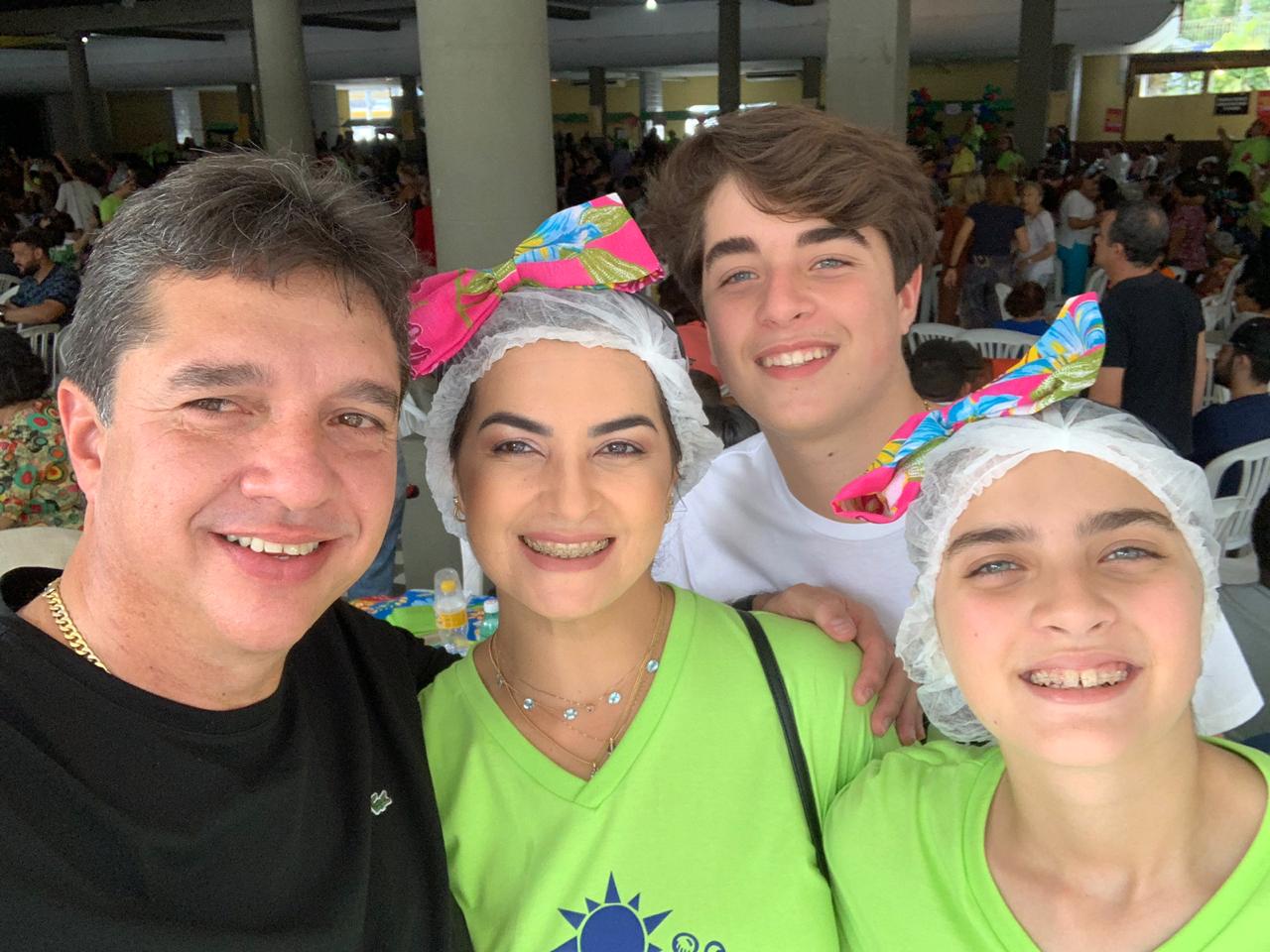 Uchoa marca presença em evento de campanha em prol de famílias carentes do Sertão