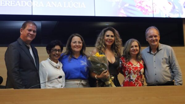 Câmara de Vereadores do Recife Professora Ana Lúcia Cristina Amaral