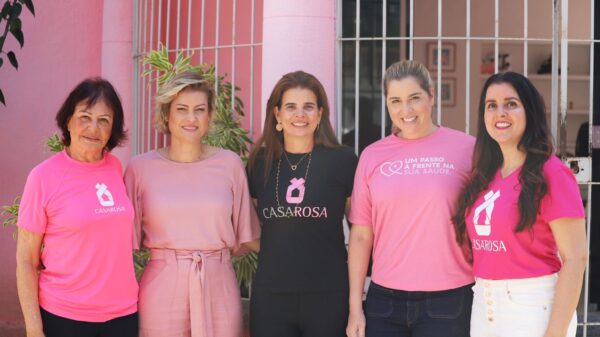 Casa Rosa e Lucilo Ávila firmam parceria para a realização de 250 exames no Outubro Rosa