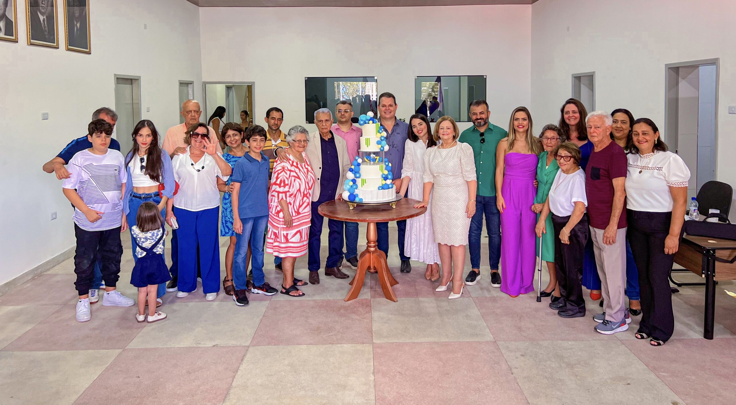 Franz Hacker prestigia ao lado da prefeita Fátima Borba as comemorações dos 70 anos do município de Cortês