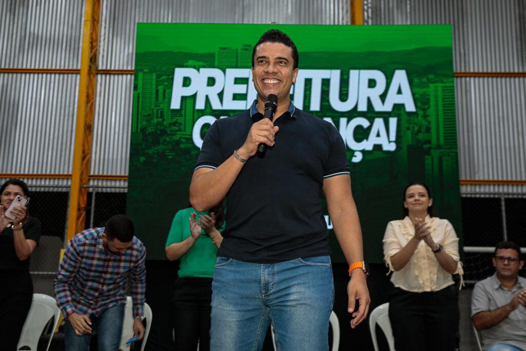 Prefeito Rodrigo Pinheiro Caruaru