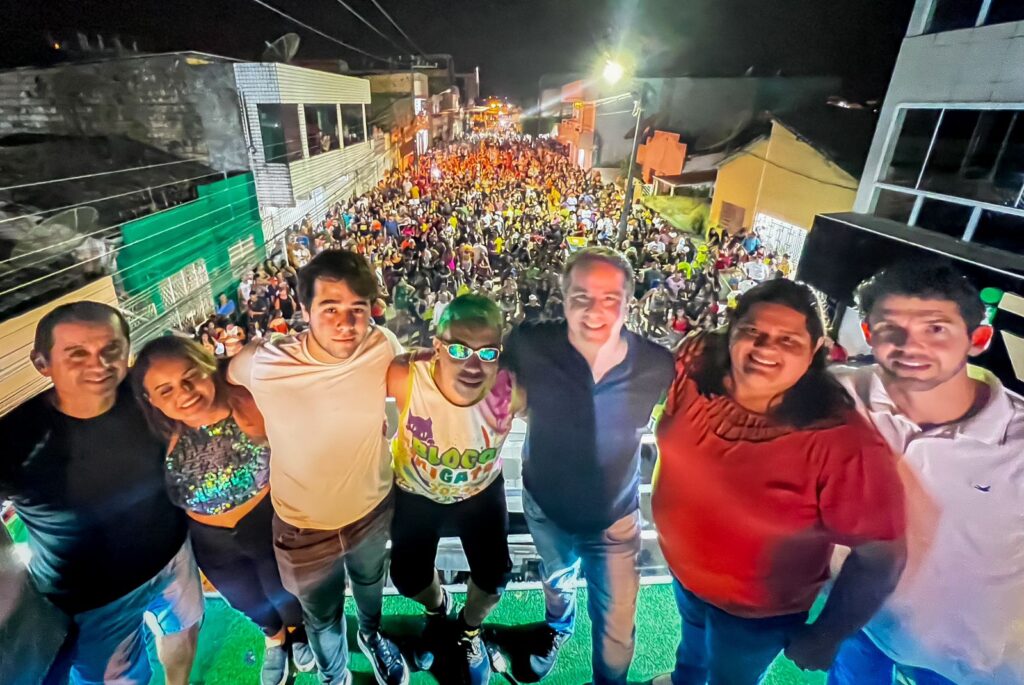Prefeito Marcello Maranhão e vice-prefeita Carol Jordão comemoram sucesso do Carnaval de Ribeirão