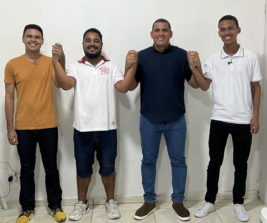 Vereador Ronaldo Lopes mostra força de articulação e elege os dois conselheiros de juventude mais votados do Recife 