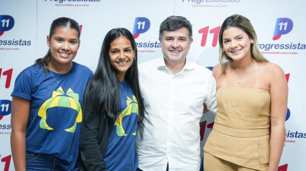 Eduardo da Fonte Emília Soares assume o PP Jovem Feminino e se consolida como uma das principais lideranças jovens de Pernambuco