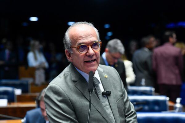 Senador Fernando Dueire (MDB) - Foto: Agência Senado