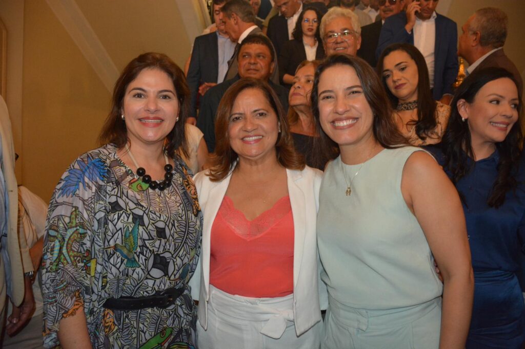 Raquel Lyra Governo de Pernambuco Célia Sales Priscila Krause Ipojuca Creche Educação Infantil