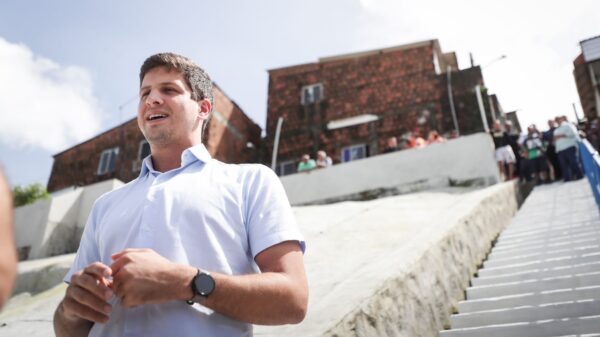 João Campos Recife Três Carneiros Bairro do Ibura
