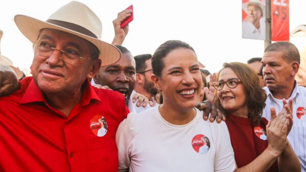 Zé Almeida Raquel Lyra Débora Almeida São Bento do Una