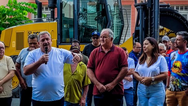 Eriberto Medeiros Cumaru Mariana Medeiros