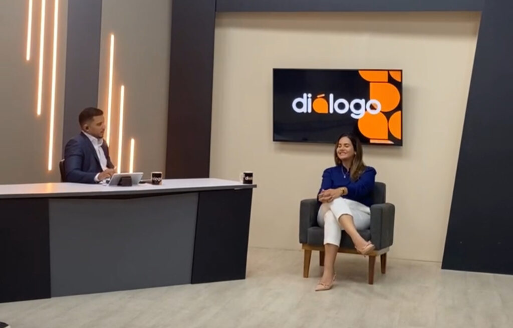 Mirella Almeida Olinda TV Nova
