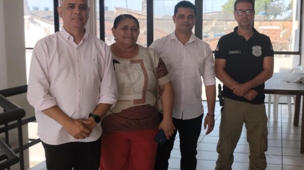 Delegado Dr. Jean Rockfeller realiza reunião sobre violência doméstica em Buenos Aires e região