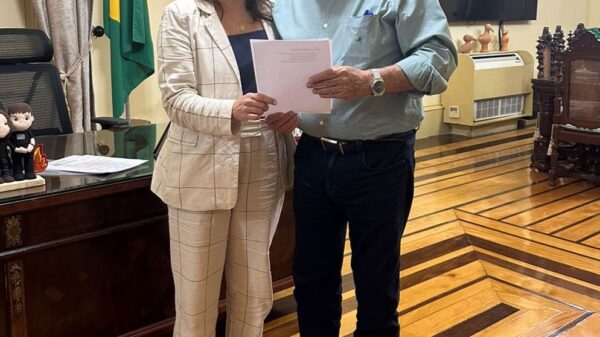 Governadora Raquel Lyra Prefeito Henrique Queiroz Buenos Aires