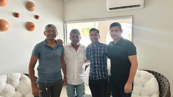 Claudiano Filho firma aliança com liderança política de Inajá, Bel Galdino