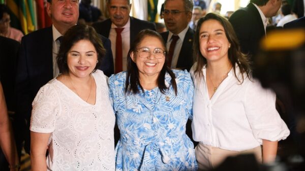 Prefeita Dona Graça Catende Prefeitura de Catende Governadora Raquel Lyra Priscila Krause