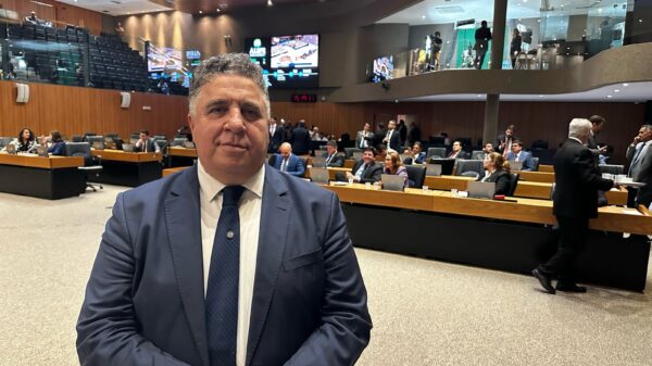 Deputado estadual Pastor Cleiton Collins (PP)