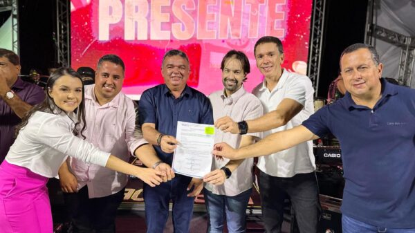 Deputado Diogo Moraes São Bento do Una Alexandre Batité Felipe Carreras