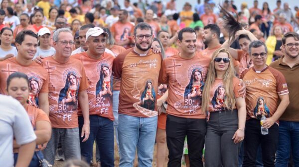 Álvaro Porto Gabriel Porto Cupira prefeito Eduardo Lira Caminhada da Fé