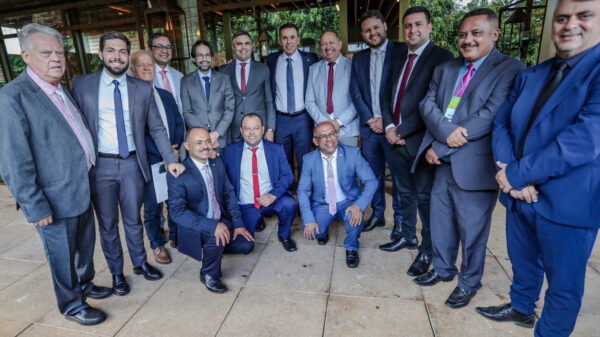 Deputado Diogo Moraes Santa Cruz do Capibaribe Helinho Aragão deputado Felipe Carreras