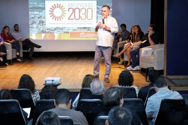 Prefeito Zeca Cavalcanti Prefeitura de Arcoverde