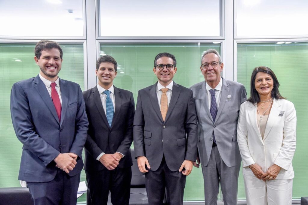 Hugo Motta João Campos Álvaro Porto Sandra Paes